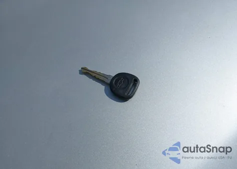 2011 Chevrolet Silverado 1500 Lt z USA, uszkodzony, nr VIN 1GCRKSE30BZ457292